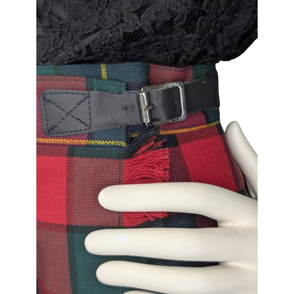 Vintage Womens Plaid Pleated Tartan Skirt/Kilt, 26-27" Waist - Picture 7 of 7